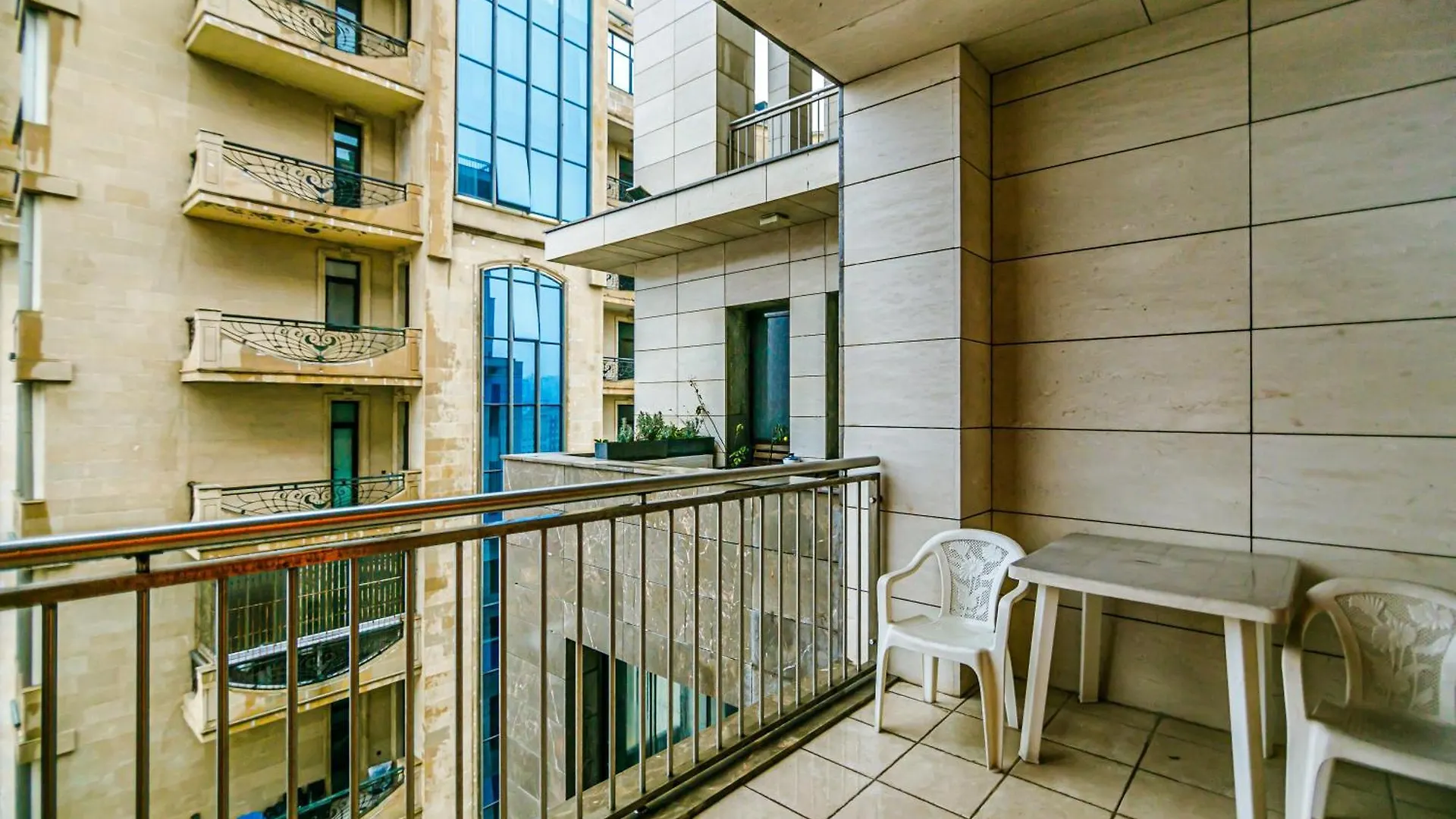 Nizami Street Shaurma 1 Appartement Bakoe 0*,  Azerbeidzjan